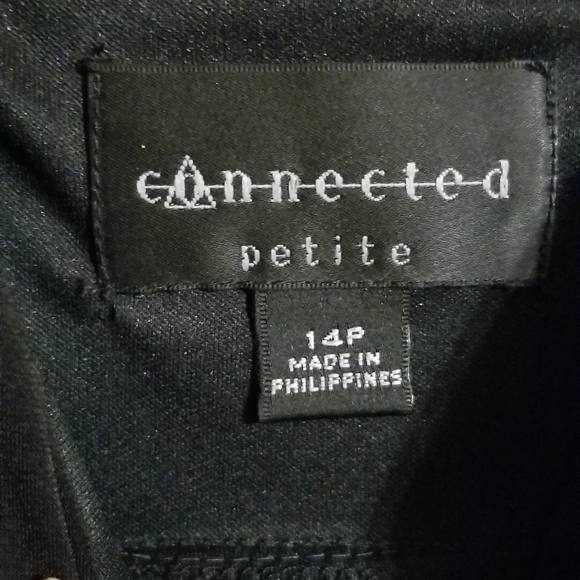 Dress - Picture 4 of 4